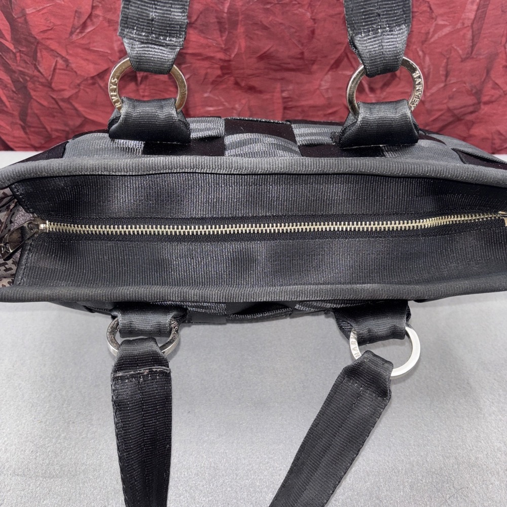 Harveys Original Seatbelt Black Shoulder Bag 4 Carriage Rings Double Belt Handle - Picture 5 of 16